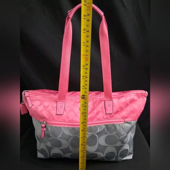 3 Peice Coach Signature Nylon Pink & Gray Getaway Weekender Tote/Duffle Bag - Picture 9 of 16